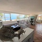 La Casa Nella Roccia