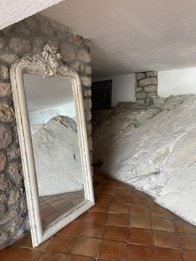 La Casa Nella Roccia Сasa de vacaciones *